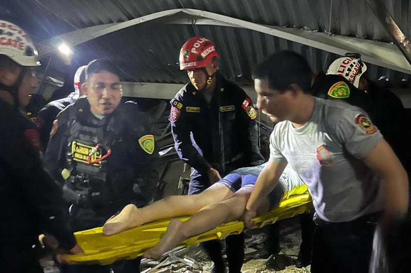3 dead, 74 injured after food court roof collapses in Peru