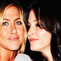 Jennifer Aniston and Courteney Cox